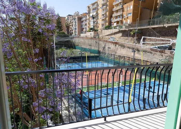 4 3* Αγκριτζέντο