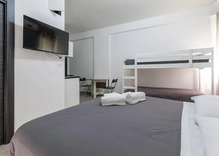 4 Πανσιόν Αγκριτζέντο